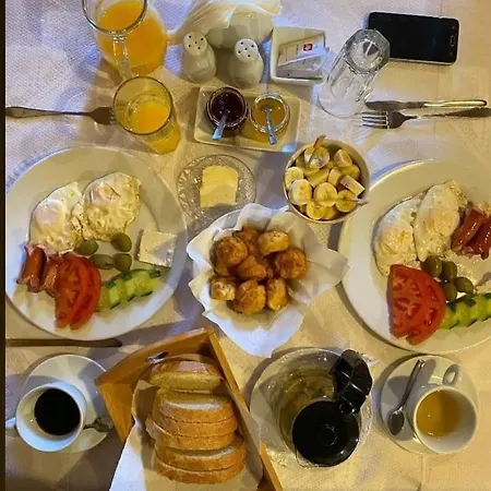 Argyropolis Boutique