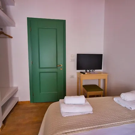 Argyropolis Boutique