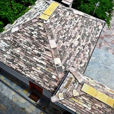 Argyropolis Boutique